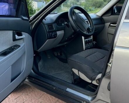 Серый ВАЗ 2170 Priora, объемом двигателя 1.6 л и пробегом 125 тыс. км за 2700 $, фото 5 на Automoto.ua