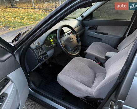 Сірий ВАЗ 2170 Priora, об'ємом двигуна 1.6 л та пробігом 172 тис. км за 2650 $, фото 7 на Automoto.ua