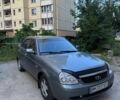 Серый ВАЗ 2170 Priora, объемом двигателя 1.6 л и пробегом 273 тыс. км за 3200 $, фото 1 на Automoto.ua