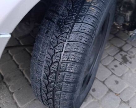 ВАЗ 2170 Priora 2008 у Синельниковом на Automoto.ua Сірий ВАЗ 2170 Priora, об'ємом двигуна 1.6 л та пробігом 215 тис. км за 2400 $, фото 10 на Automoto.ua