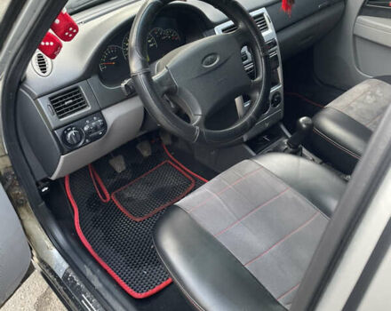 Серый ВАЗ 2170 Priora, объемом двигателя 1.6 л и пробегом 198 тыс. км за 2850 $, фото 8 на Automoto.ua