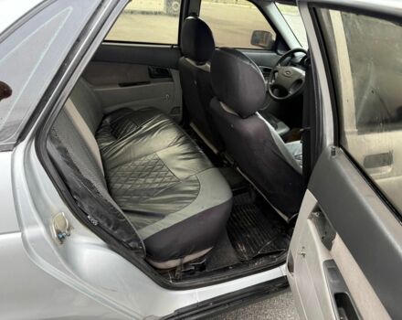 Серый ВАЗ 2170 Priora, объемом двигателя 1.6 л и пробегом 250 тыс. км за 1300 $, фото 11 на Automoto.ua