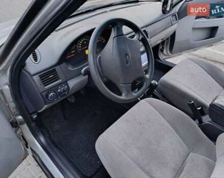 Сірий ВАЗ 2170 Priora, об'ємом двигуна 1.6 л та пробігом 215 тис. км за 2400 $, фото 12 на Automoto.ua