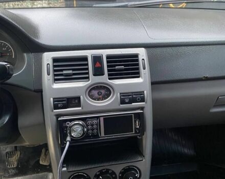 Сірий ВАЗ 2170 Priora, об'ємом двигуна 1.6 л та пробігом 180 тис. км за 2200 $, фото 9 на Automoto.ua