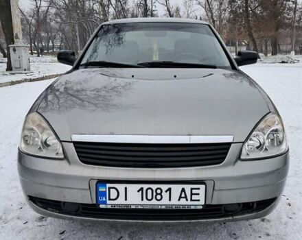 Серый ВАЗ 2170 Priora, объемом двигателя 1.6 л и пробегом 160 тыс. км за 2950 $, фото 1 на Automoto.ua