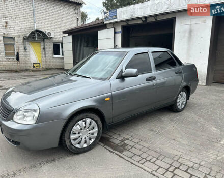 Серый ВАЗ 2170 Priora, объемом двигателя 1.6 л и пробегом 163 тыс. км за 2700 $, фото 5 на Automoto.ua