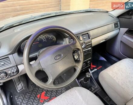 Серый ВАЗ 2170 Priora, объемом двигателя 1.6 л и пробегом 212 тыс. км за 3699 $, фото 24 на Automoto.ua