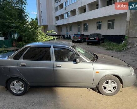 Серый ВАЗ 2170 Priora, объемом двигателя 1.6 л и пробегом 273 тыс. км за 3200 $, фото 5 на Automoto.ua