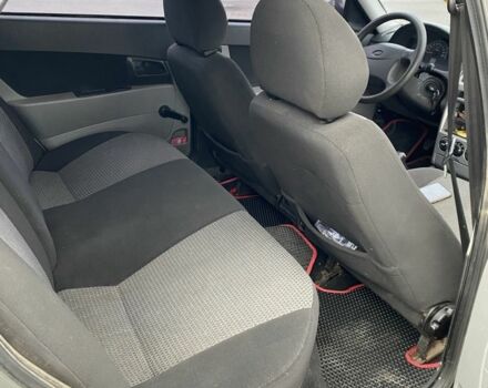 Серый ВАЗ 2170 Priora, объемом двигателя 1.6 л и пробегом 205 тыс. км за 1800 $, фото 7 на Automoto.ua