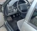 Серый ВАЗ 2170 Priora, объемом двигателя 1.6 л и пробегом 350 тыс. км за 1700 $, фото 2 на Automoto.ua