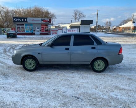 Серый ВАЗ 2170 Priora, объемом двигателя 1.6 л и пробегом 300 тыс. км за 2150 $, фото 2 на Automoto.ua