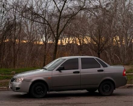 Серый ВАЗ 2170 Priora, объемом двигателя 1.6 л и пробегом 198 тыс. км за 2000 $, фото 2 на Automoto.ua