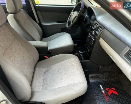 Серый ВАЗ 2170 Priora, объемом двигателя 1.6 л и пробегом 212 тыс. км за 3699 $, фото 35 на Automoto.ua