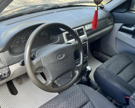 ВАЗ 2170 Priora 2009 в Славянске на Automoto.ua Серый ВАЗ 2170 Priora, объемом двигателя 1.6 л и пробегом 134 тыс. км за 3200 $, фото 7 на Automoto.ua