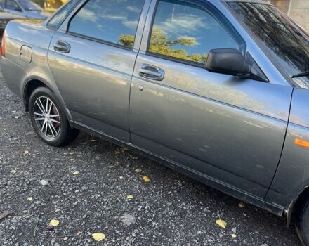 ВАЗ 2170 Priora 2009 в Славянске на Automoto.ua Серый ВАЗ 2170 Priora, объемом двигателя 1.6 л и пробегом 134 тыс. км за 3200 $, фото 5 на Automoto.ua