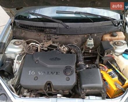 Сірий ВАЗ 2170 Priora, об'ємом двигуна 1.6 л та пробігом 380 тис. км за 2400 $, фото 4 на Automoto.ua