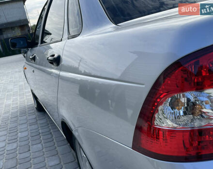 ВАЗ 2170 Priora 2010 в Львове на Automoto.ua Серый ВАЗ 2170 Priora, объемом двигателя 0 л и пробегом 178 тыс. км за 2850 $, фото 12 на Automoto.ua