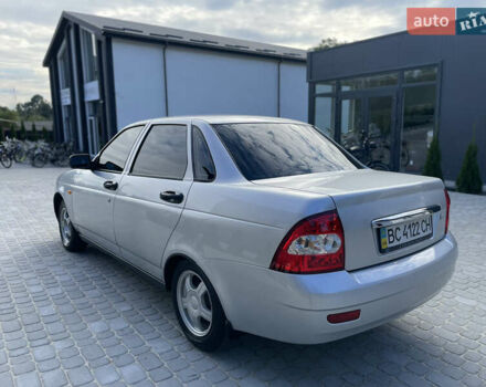 ВАЗ 2170 Priora 2010 в Львове на Automoto.ua Серый ВАЗ 2170 Priora, объемом двигателя 0 л и пробегом 178 тыс. км за 2850 $, фото 6 на Automoto.ua