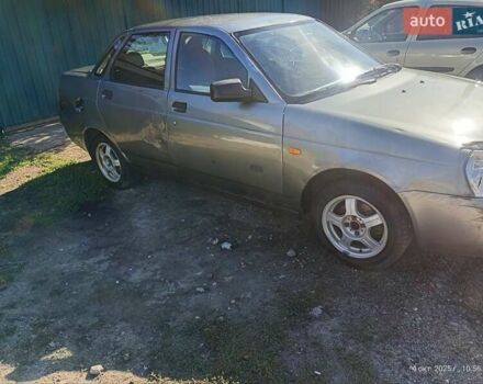 Сірий ВАЗ 2170 Priora, об'ємом двигуна 1.6 л та пробігом 200 тис. км за 1650 $, фото 1 на Automoto.ua