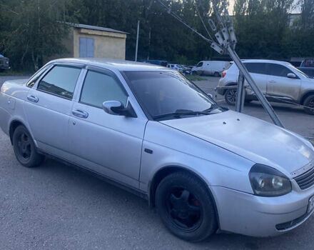 Сірий ВАЗ 2170 Priora, об'ємом двигуна 1.6 л та пробігом 289 тис. км за 2200 $, фото 1 на Automoto.ua