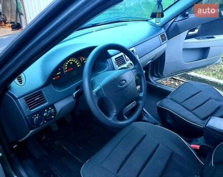 Серый ВАЗ 2170 Priora, объемом двигателя 1.6 л и пробегом 128 тыс. км за 2800 $, фото 6 на Automoto.ua