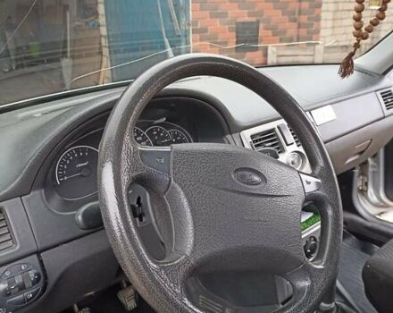 Серый ВАЗ 2170 Priora, объемом двигателя 1.6 л и пробегом 140 тыс. км за 3500 $, фото 3 на Automoto.ua