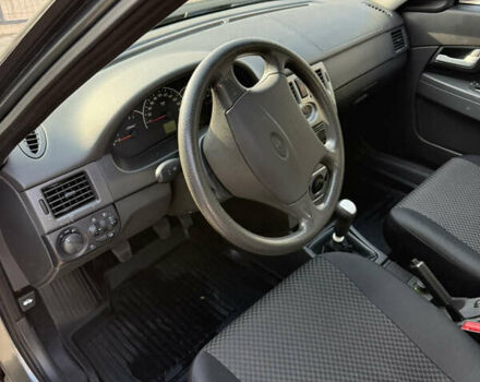 ВАЗ 2170 Priora 2011 в Харькове на Automoto.ua Серый ВАЗ 2170 Priora, объемом двигателя 1.6 л и пробегом 50 тыс. км за 4200 $, фото 12 на Automoto.ua
