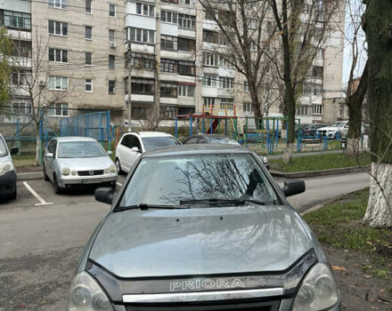 Сірий ВАЗ 2170 Priora, об'ємом двигуна 1.6 л та пробігом 130 тис. км за 2550 $, фото 1 на Automoto.ua