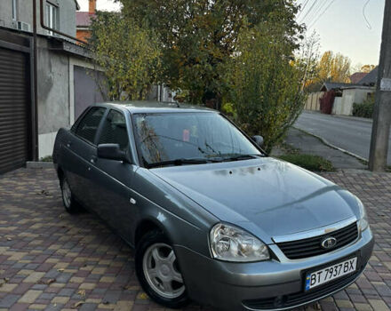 Сірий ВАЗ 2170 Priora, об'ємом двигуна 1.6 л та пробігом 208 тис. км за 3000 $, фото 1 на Automoto.ua