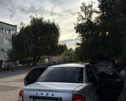 Сірий ВАЗ 2170 Priora, об'ємом двигуна 1.6 л та пробігом 134 тис. км за 2900 $, фото 1 на Automoto.ua