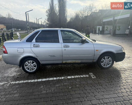 Серый ВАЗ 2170 Priora, объемом двигателя 1.6 л и пробегом 195 тыс. км за 3000 $, фото 1 на Automoto.ua