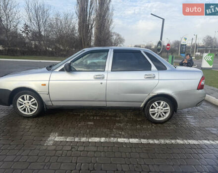 Серый ВАЗ 2170 Priora, объемом двигателя 1.6 л и пробегом 195 тыс. км за 3000 $, фото 3 на Automoto.ua