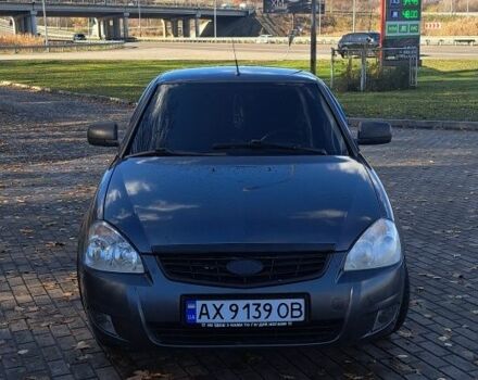 Сірий ВАЗ 2170 Priora, об'ємом двигуна 1.6 л та пробігом 225 тис. км за 3700 $, фото 1 на Automoto.ua