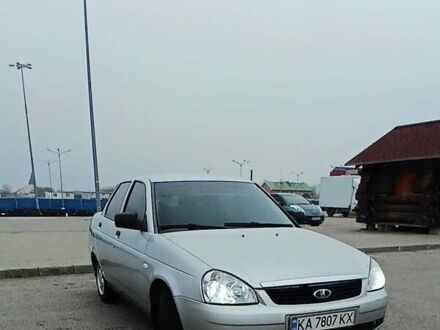 Сірий ВАЗ 2170 Priora, об'ємом двигуна 1.6 л та пробігом 164 тис. км за 2750 $, фото 1 на Automoto.ua