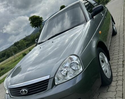 Сірий ВАЗ 2170 Priora, об'ємом двигуна 1.6 л та пробігом 73 тис. км за 2300 $, фото 1 на Automoto.ua