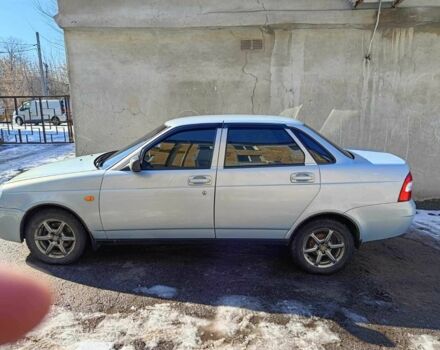 Серый ВАЗ 2170 Priora, объемом двигателя 1.6 л и пробегом 187 тыс. км за 3000 $, фото 1 на Automoto.ua