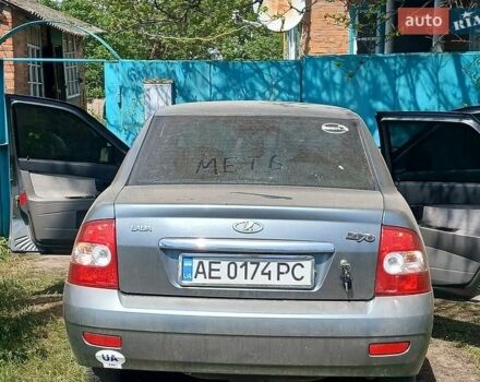 Серый ВАЗ 2170 Priora, объемом двигателя 1.6 л и пробегом 241 тыс. км за 2200 $, фото 1 на Automoto.ua