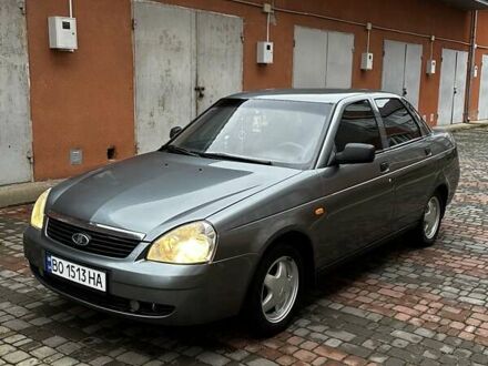 Серый ВАЗ 2170 Priora, объемом двигателя 1.6 л и пробегом 250 тыс. км за 2150 $, фото 1 на Automoto.ua