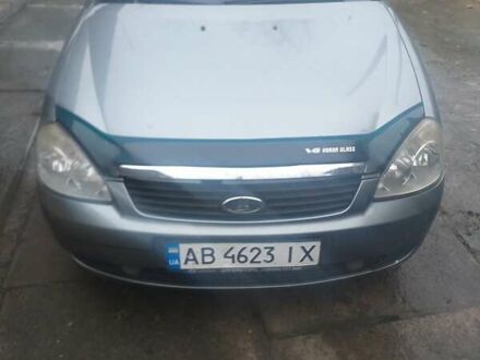 Серый ВАЗ 2170 Priora, объемом двигателя 1.6 л и пробегом 225 тыс. км за 2200 $, фото 1 на Automoto.ua