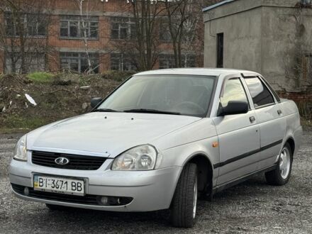 Серый ВАЗ 2170 Priora, объемом двигателя 1.6 л и пробегом 130 тыс. км за 1850 $, фото 1 на Automoto.ua