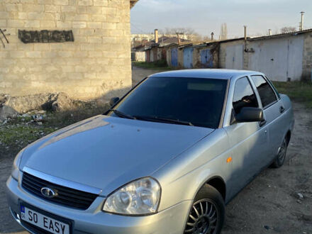 Серый ВАЗ 2170 Priora, объемом двигателя 1.6 л и пробегом 245 тыс. км за 3000 $, фото 1 на Automoto.ua