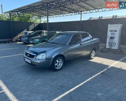 Серый ВАЗ 2170 Priora, объемом двигателя 1.6 л и пробегом 220 тыс. км за 2250 $, фото 1 на Automoto.ua