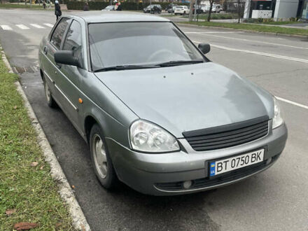 Серый ВАЗ 2170 Priora, объемом двигателя 1.6 л и пробегом 619 тыс. км за 1500 $, фото 1 на Automoto.ua