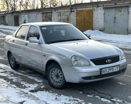 Серый ВАЗ 2170 Priora, объемом двигателя 1.6 л и пробегом 235 тыс. км за 2100 $, фото 1 на Automoto.ua