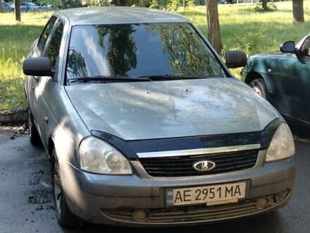 ВАЗ 2170 Priora 2007 у Кривому Розі на Automoto.ua Сірий ВАЗ 2170 Priora, об'ємом двигуна 1.6 л та пробігом 300 тис. км за 2250 $, фото 1 на Automoto.ua