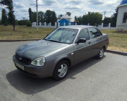 Сірий ВАЗ 2170 Priora, об'ємом двигуна 1.6 л та пробігом 247 тис. км за 2000 $, фото 1 на Automoto.ua