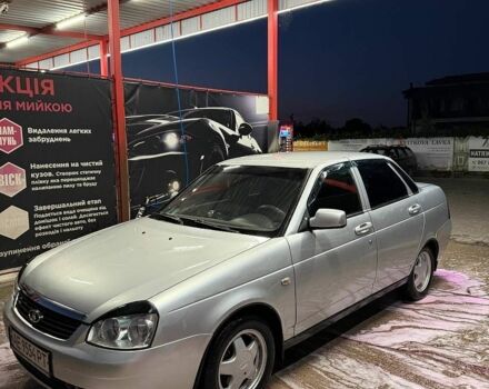 Сірий ВАЗ 2170 Priora, об'ємом двигуна 1.6 л та пробігом 217 тис. км за 2200 $, фото 1 на Automoto.ua