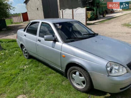 ВАЗ 2170 Priora 2007 у Полонном на Automoto.ua Сірий ВАЗ 2170 Priora, об'ємом двигуна 1.6 л та пробігом 200 тис. км за 1900 $, фото 1 на Automoto.ua
