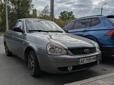 ВАЗ 2170 Priora 2008 в Днепре (Днепропетровске) на Automoto.ua Серый ВАЗ 2170 Priora, объемом двигателя 1.6 л и пробегом 181 тыс. км за 2500 $, фото 1 на Automoto.ua