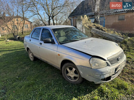 Серый ВАЗ 2170 Priora, объемом двигателя 1.6 л и пробегом 230 тыс. км за 1100 $, фото 1 на Automoto.ua